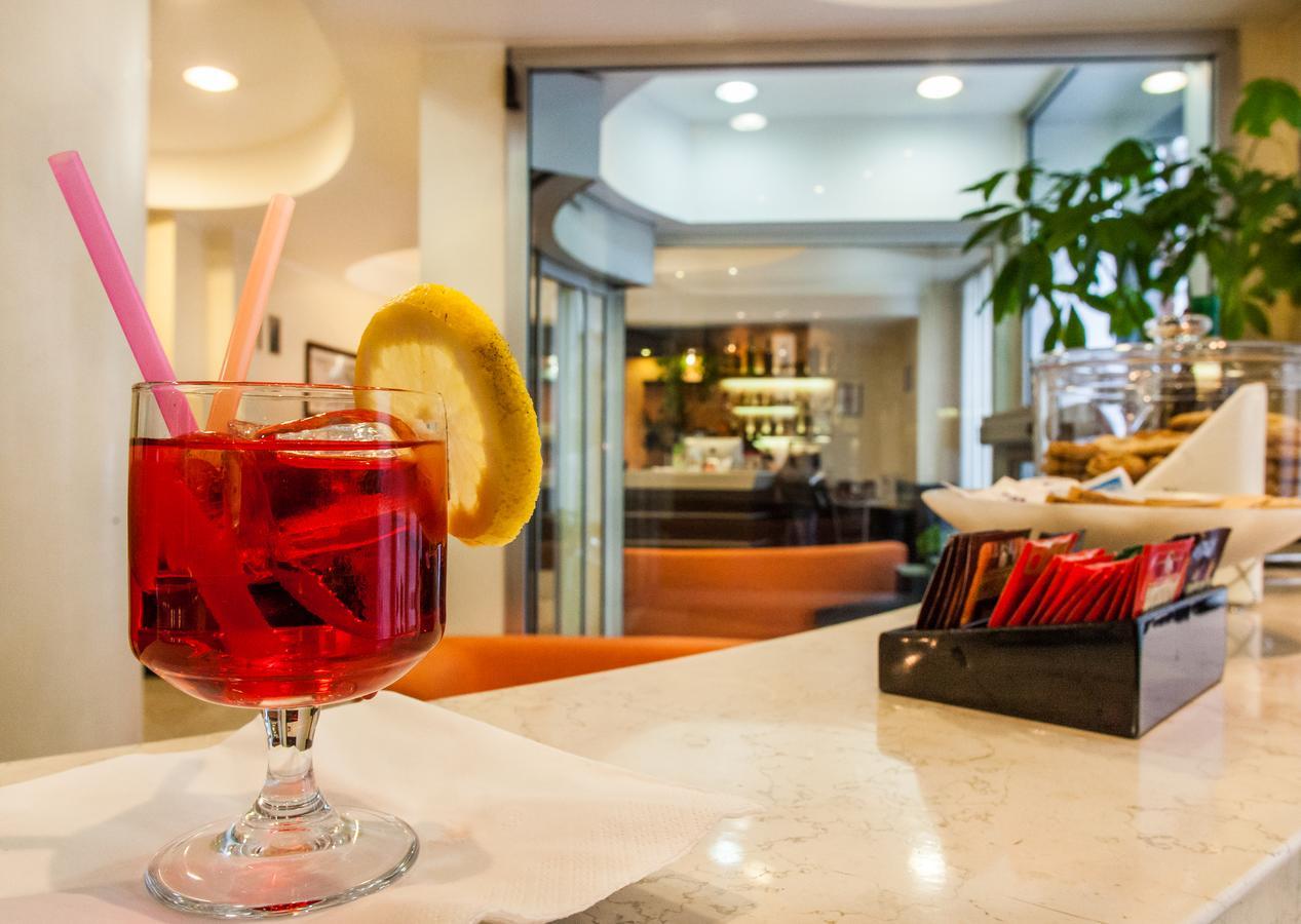 Hotel Del Corso Милан Экстерьер фото